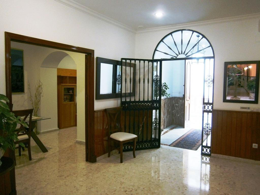 Sanvi Xerez Centro Hotel Jerez de la Frontera Exterior photo